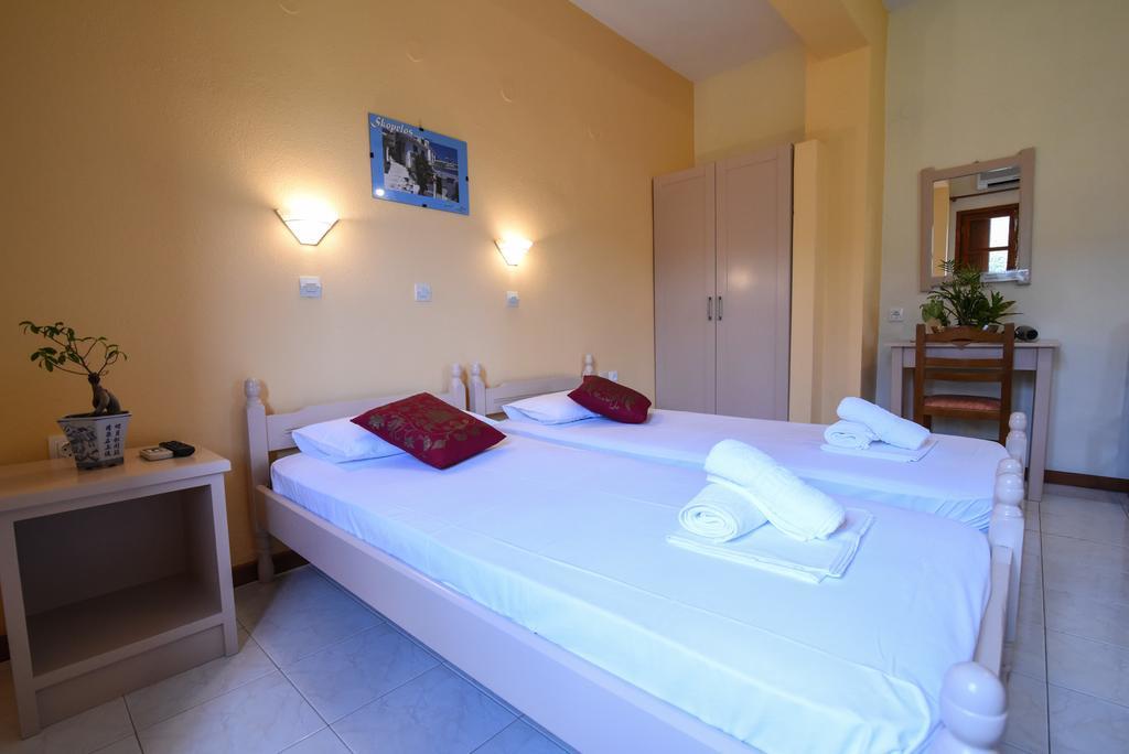 Studios Filippos Skopelos Habitación foto