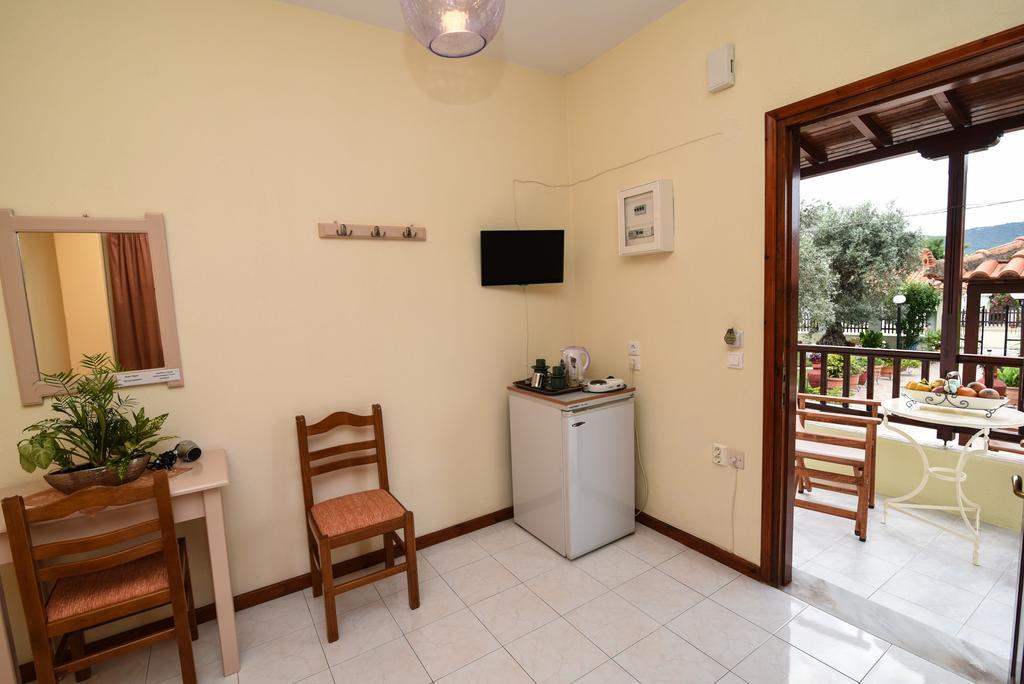 Studios Filippos Skopelos Habitación foto