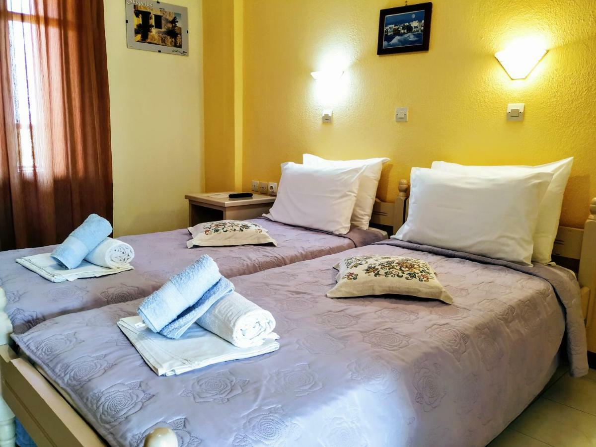 Studios Filippos Skopelos Habitación foto